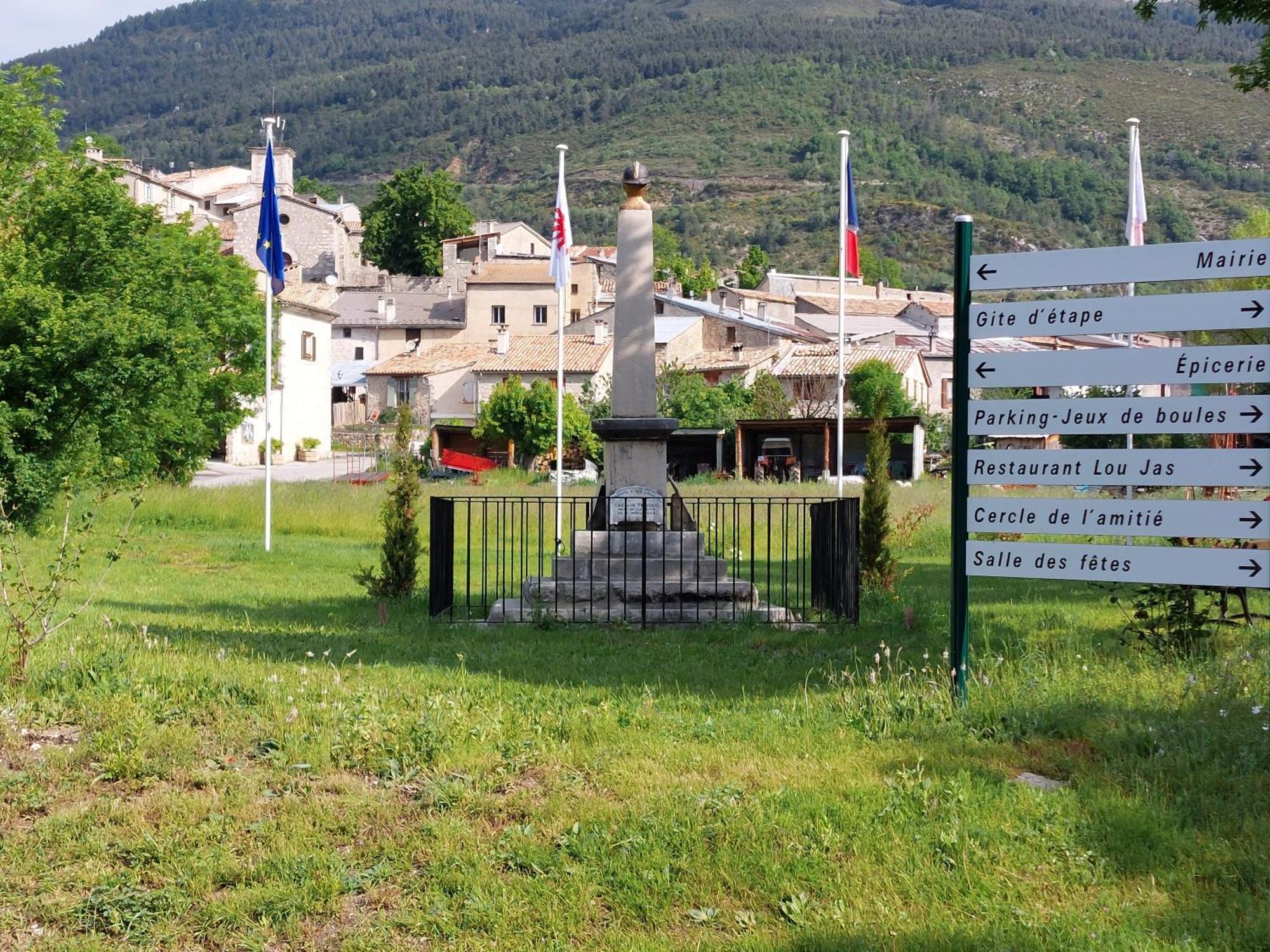 Bed and Breakfast La Fischaumiere Soleilhas Екстер'єр фото